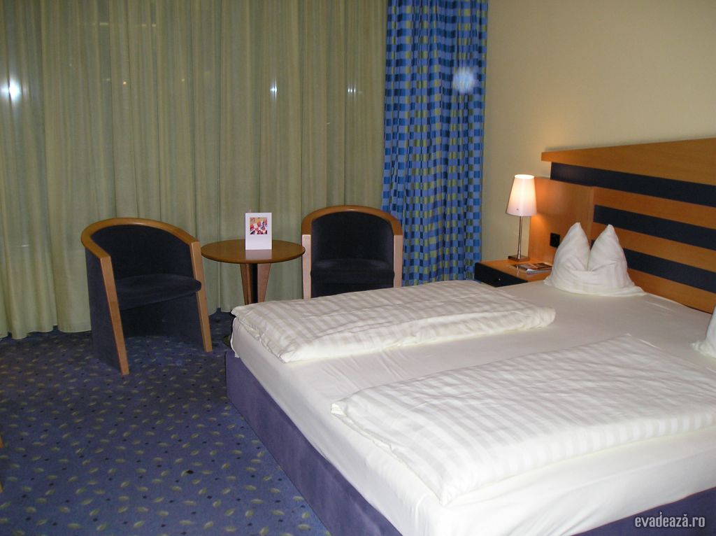 Park Plaza Hotel | 2