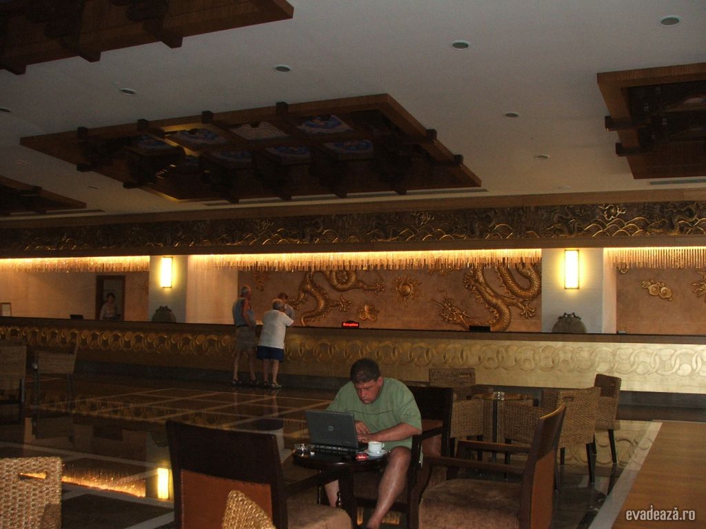 Royal Dragon Hotel | 6