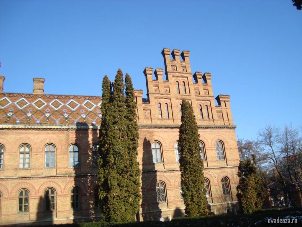 Cernauţi - Vechi oraş românesc | 2