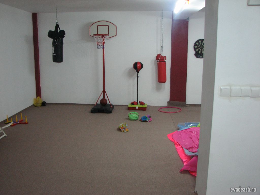 Loc de joaca interior