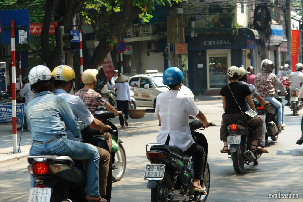 Ha Noi orasul motoretelor | 3