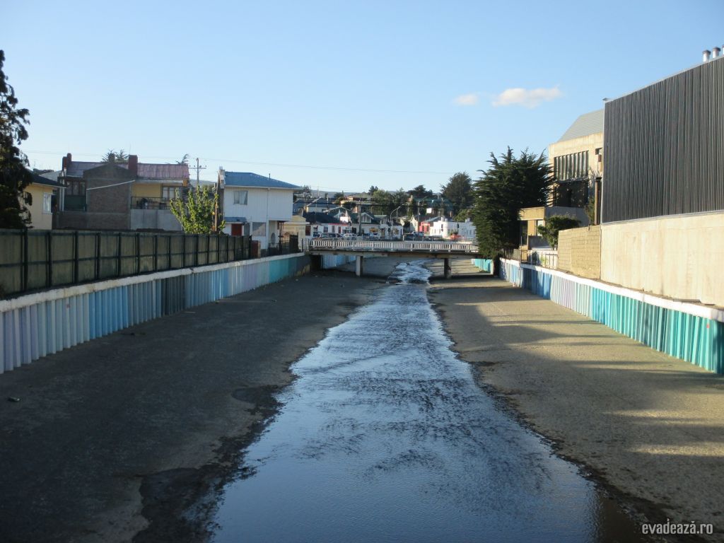 Vederi din orasul de  pe malul Stramtorii Magellan - Punta Arenas | 1