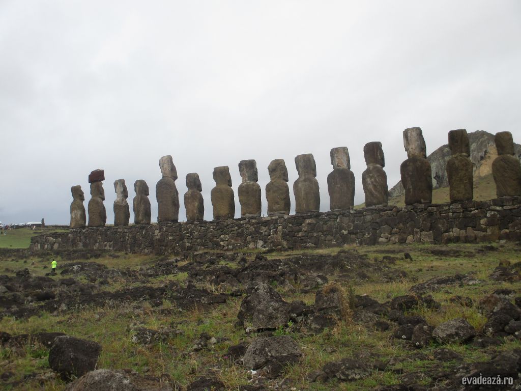 Rapa Nui si Moai | 1