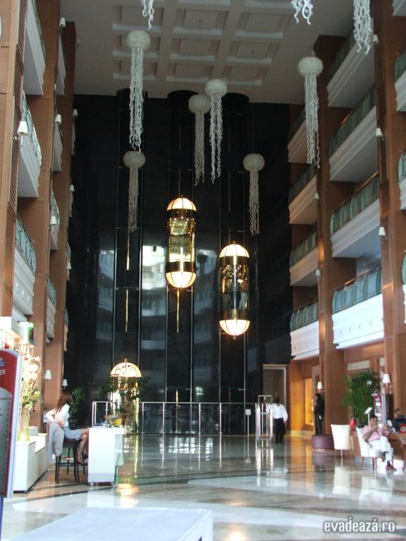 Hotel Queen Elizabeth | 1