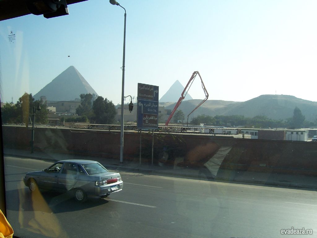 Piramidele din Cairo | 2