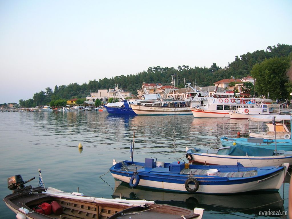 portul vechi Limenas