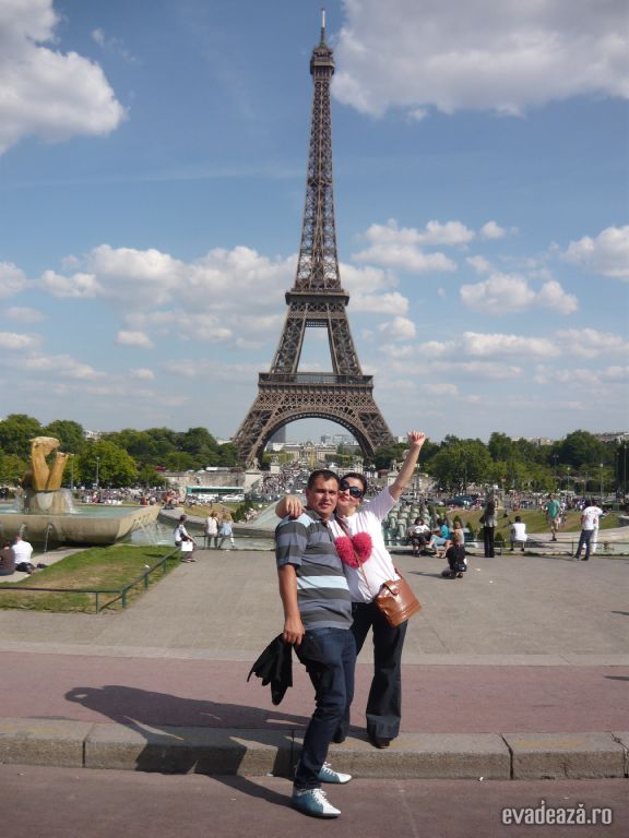 OBIECTIVE TURISTICE | 2