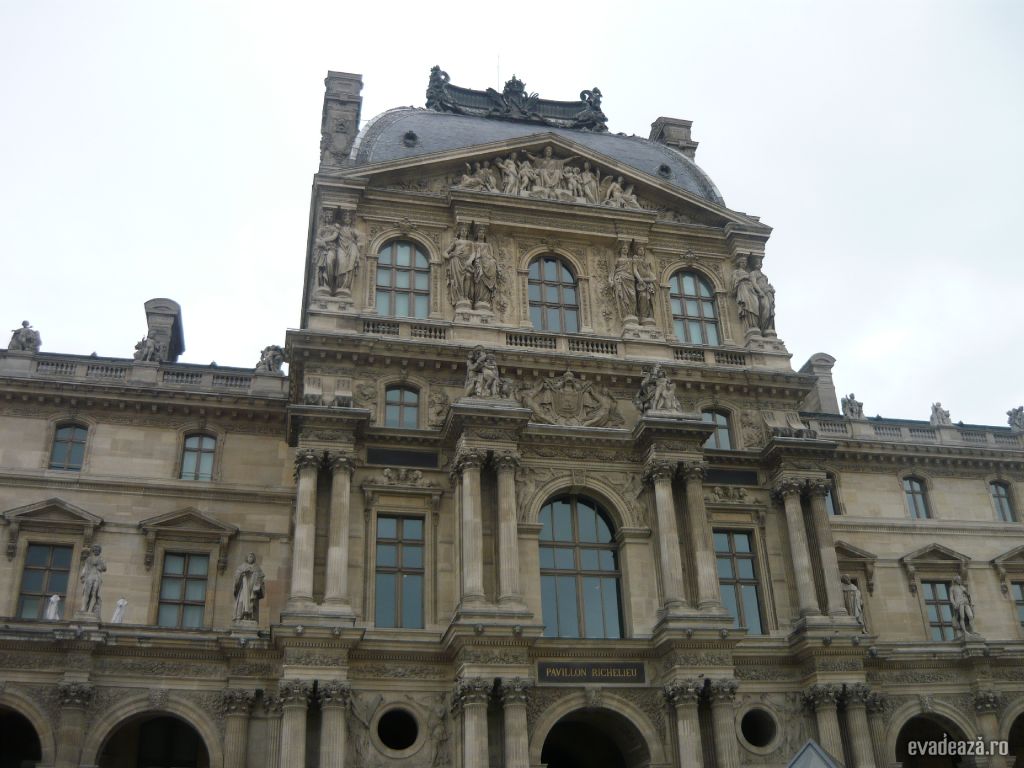 OBIECTIVE TURISTICE | 4