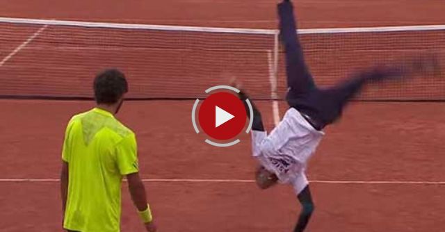 Dance Battle Between Monfils And Lokoli At Roland Garros
