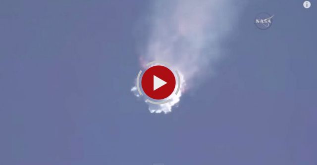 SpaceX - CRS-7 Launch Explosion
