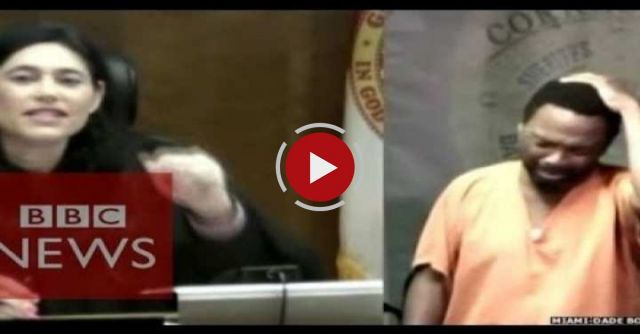 Moment Judge Recognised School Friend In Dock