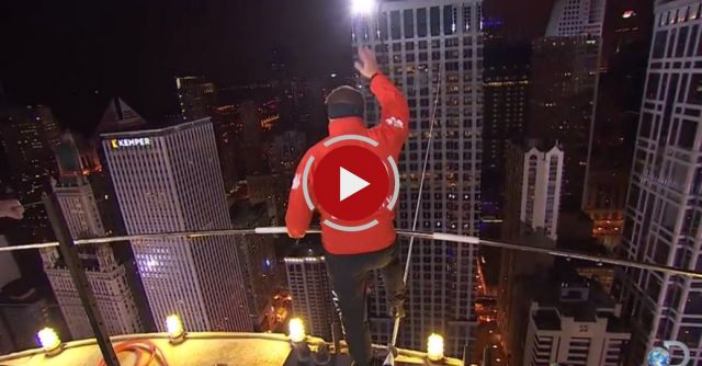 Nik Wallenda Conquers Chicago Skyline