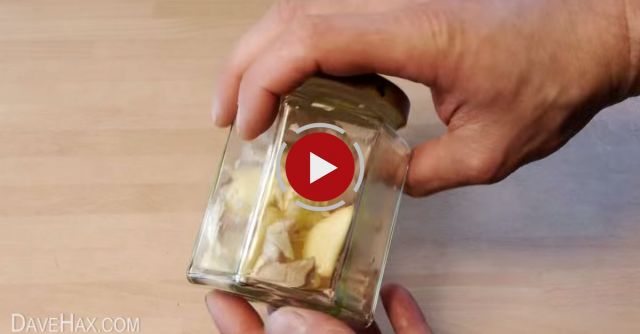 How To Peel Garlic - Life Hack