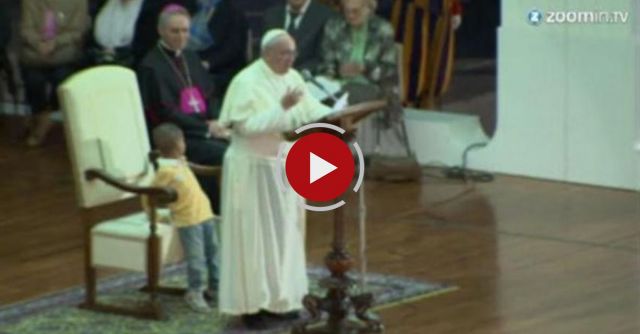 Kid Steals The Pope's Chair