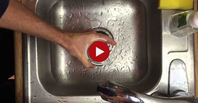 How To Quickly Peel A Boiled Egg In A Glass Of Water