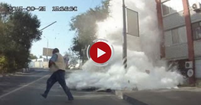 Truck Transporting Flour Crashed Into A Building