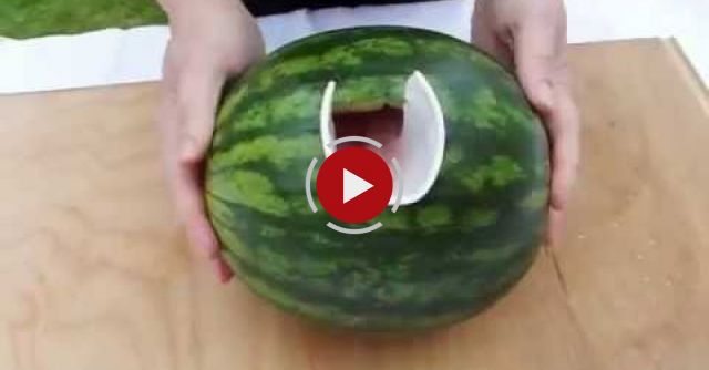 Watermelon Smoothie Hack In 2 Minutes- No Mess