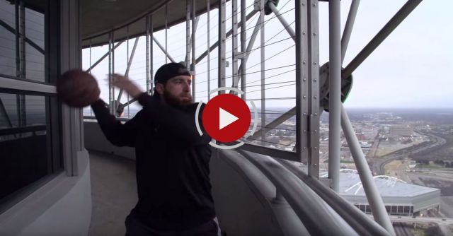 150 M  Moving Goal Shot From Reunion Tower