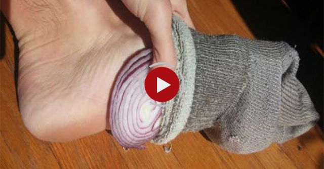 This Is Why You Should Be Putting An Onion In Your Sock At Night When You Go To Bed
