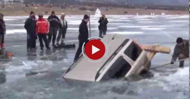 How To Pull Out Car From A Frozen Lake. Russian Style