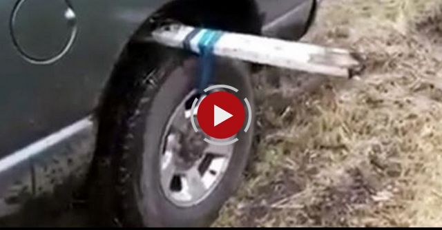 Ingenious Maneuver To Get Your Car Out Of The Mud