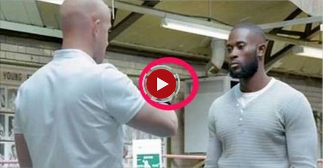 Guy Knocks Out A Cage Fighter With 2 Fingers