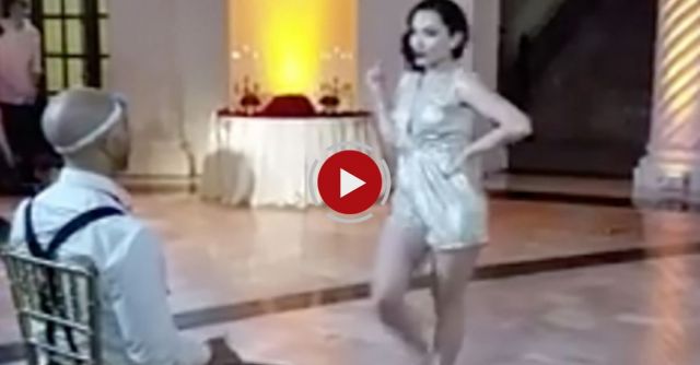 Best Surprise Bride Dance For Her Groom