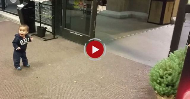 First Time Reaction To Automatic Sliding Doors