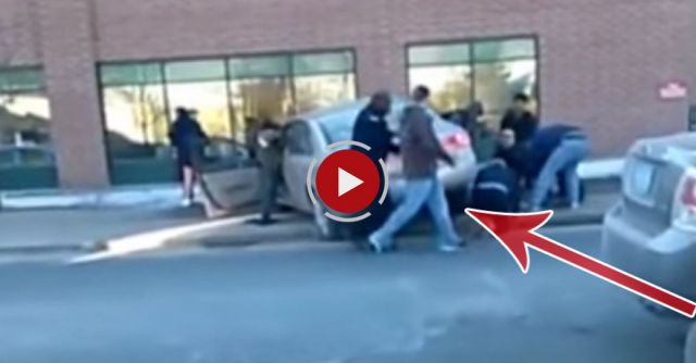 Off-duty Cops, Firefighter Save Girl Pinned Under Car