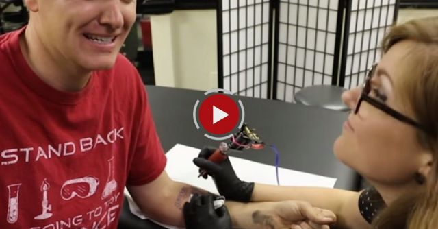 TATTOOING Close Up (in Slow Motion) - Smarter Every Day 122