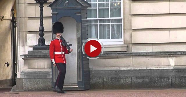 Buckingham Palace: Pirouetting Guard Shows Off His Funky Dance Moves