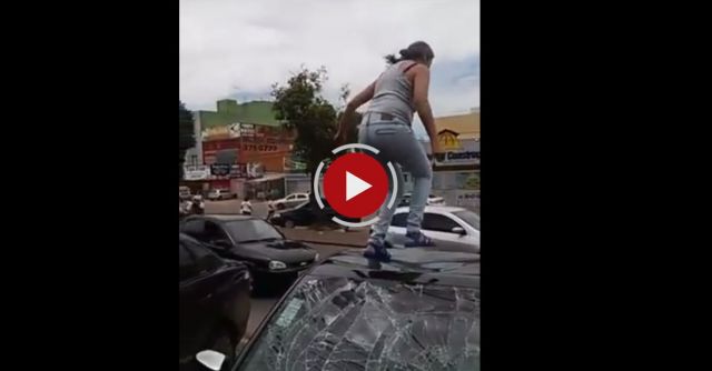 Pregnant Girfriend Destroys Boyfriend`s Car
