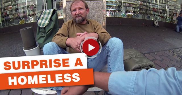 Three German Students Surprise A Homeless Guy
