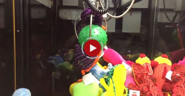Crazy Claw Machine Grab