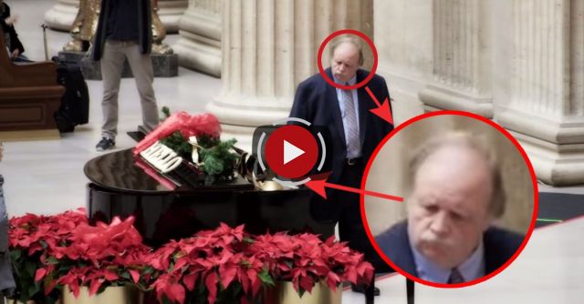 Chicago's Magical Piano