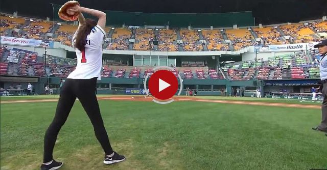 South Korean Rhythmic Gymnast Shin Soo-ji's First Pitch