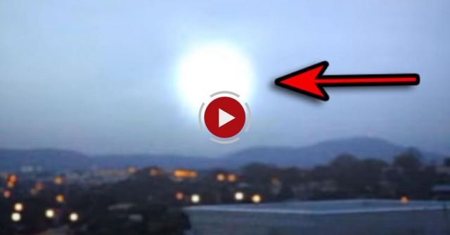 Strange Lights Above Canberra 