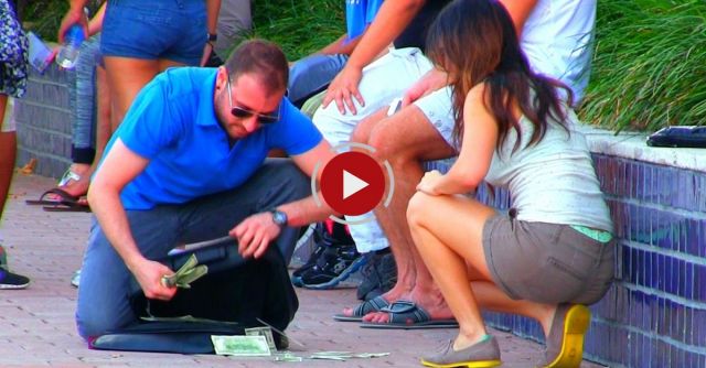 Money Hungry Gold Digger Prank!!