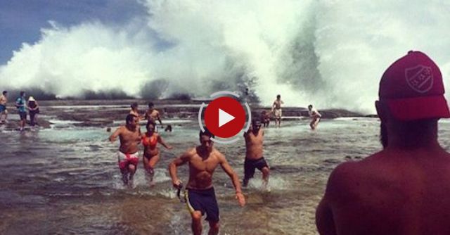 Freak Wave Hits Figure 8 Pools