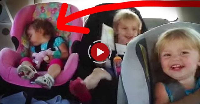 Baby Wakes Up Dancing