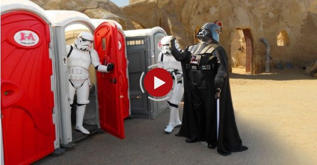 Toilet 2016 STAR WARS Prank !!  Stormtroopers Attack !