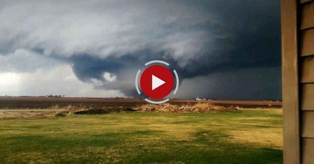 Huge Tornado That Hit Rochelle
