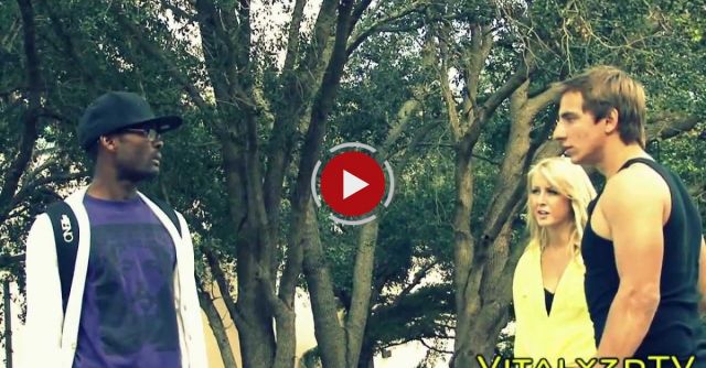 Don't Look At My Girlfriend Prank!