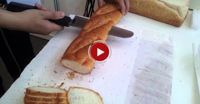 Baguette Cutting By Ultrasonic Knife