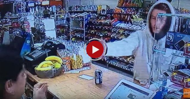 Georgia Cashier Thwarts Armed Robbery Attempt