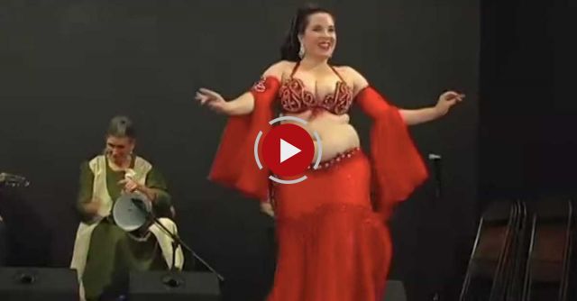 Mandanah's Drum Solo Belly Dance