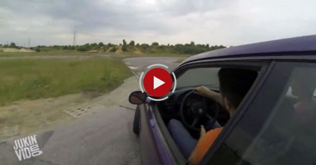 Car Wheel Comes Off BMW While Drifting