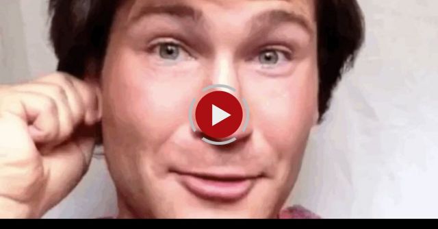 Amazing Impression Of Robin Williams And His Characters.