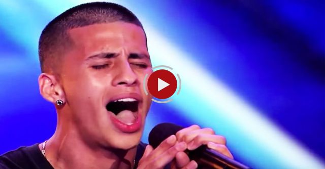 Carlito Olivero - Rocks The Crowd With Cover Of Rihanna's 