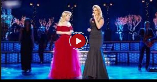 Kelly Clarkson - Silent Night Ft. Trisha Yearwood, Reba McEntire